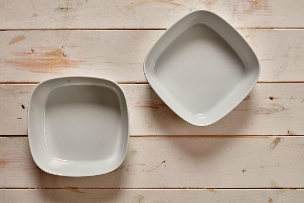 BO11-16cm white square bowl x 2 - $5.00 daily hire