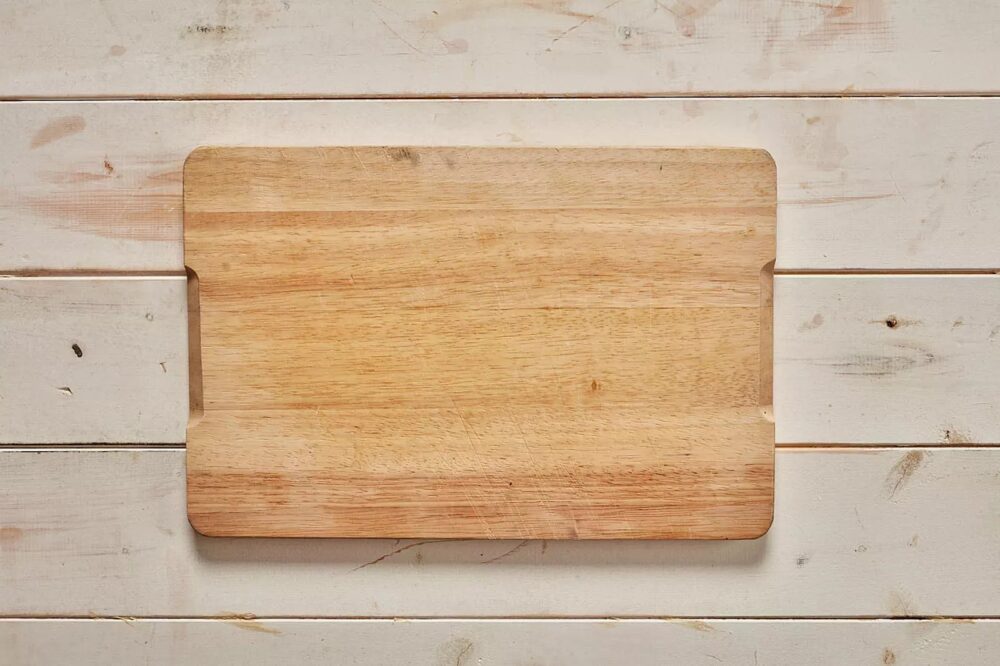 B5- 30cm x 20cm wooden chopping board - $15.00 daily hire