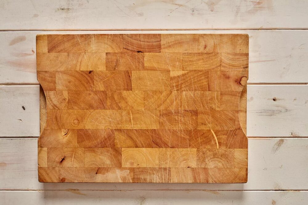 B8- 34 x 24cm Wooden butchers block - $15.00 daily hire