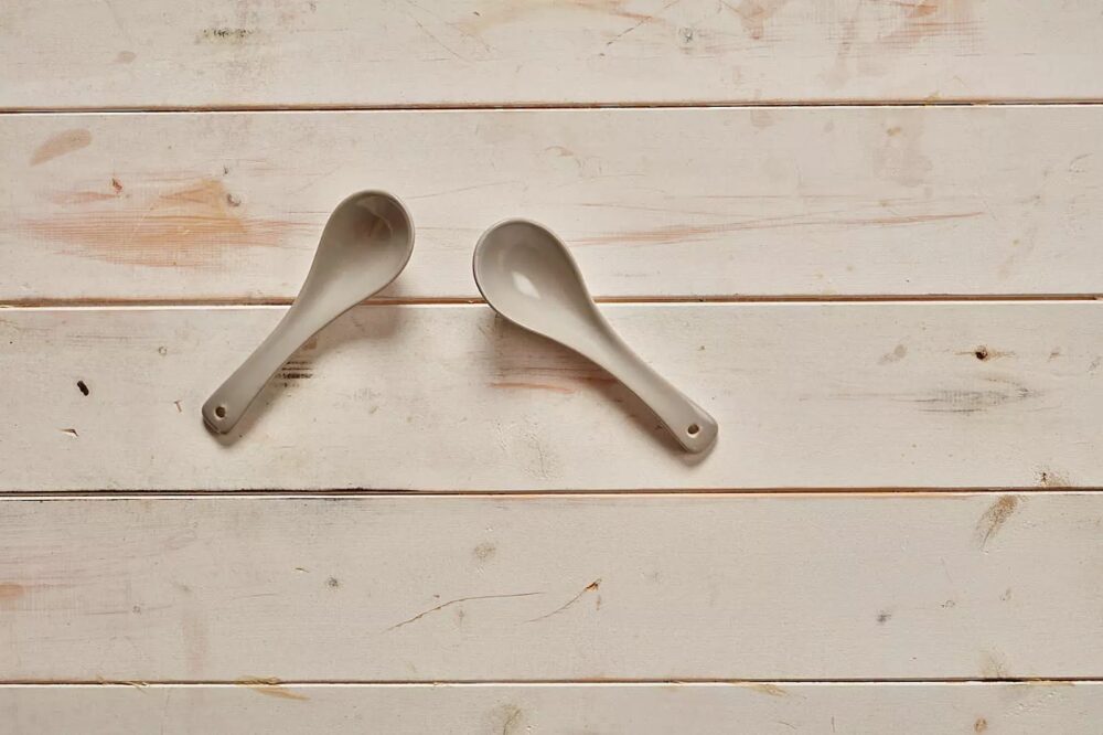 M10-Japanese serving spoons x 2 - $2.50 daily hire