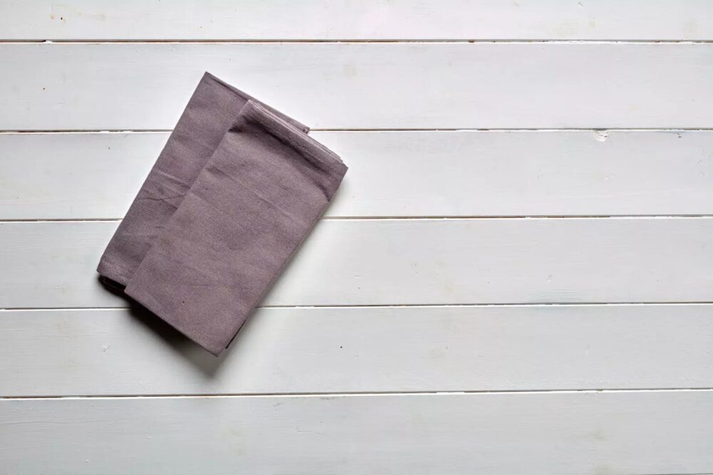 N6-Lilac x 2 - $3.50 daily hire
