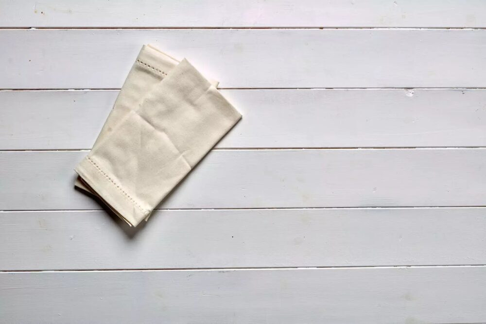 N8-Cream x 2 - $3.50 daily hire