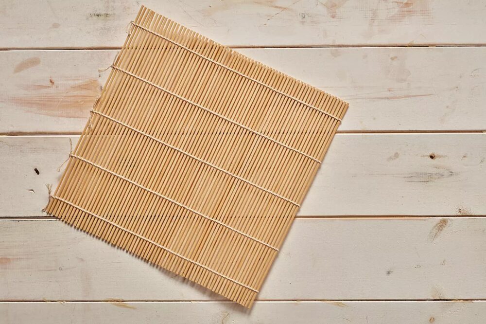 N9-24cm sq bamboo mat x 1 - $3.50 daily hire